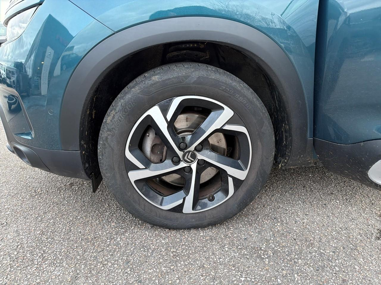 Citroën C5 Aircross hybride rechargeable 225 s&s e-eat8 shine — photo 11