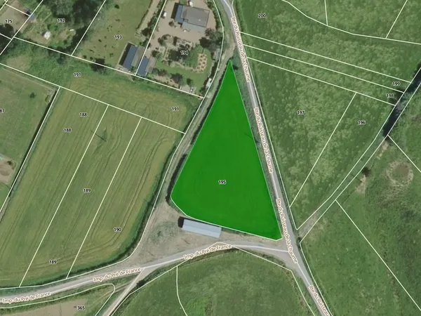 Terrain constructible non viabilisé