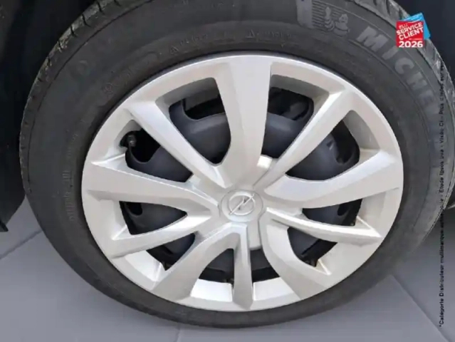 Opel Corsa 1.2 turbo 100ch edition bva8 — photo 10