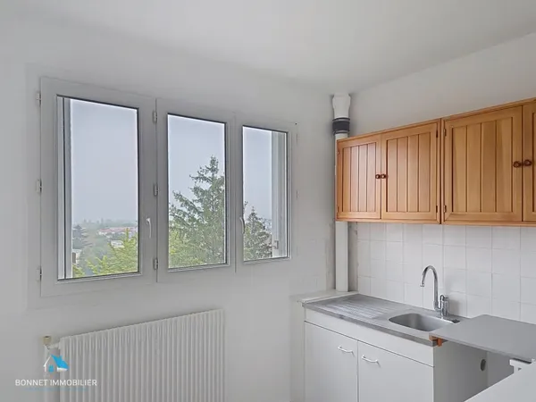 Grand F2 situé à Lempdes