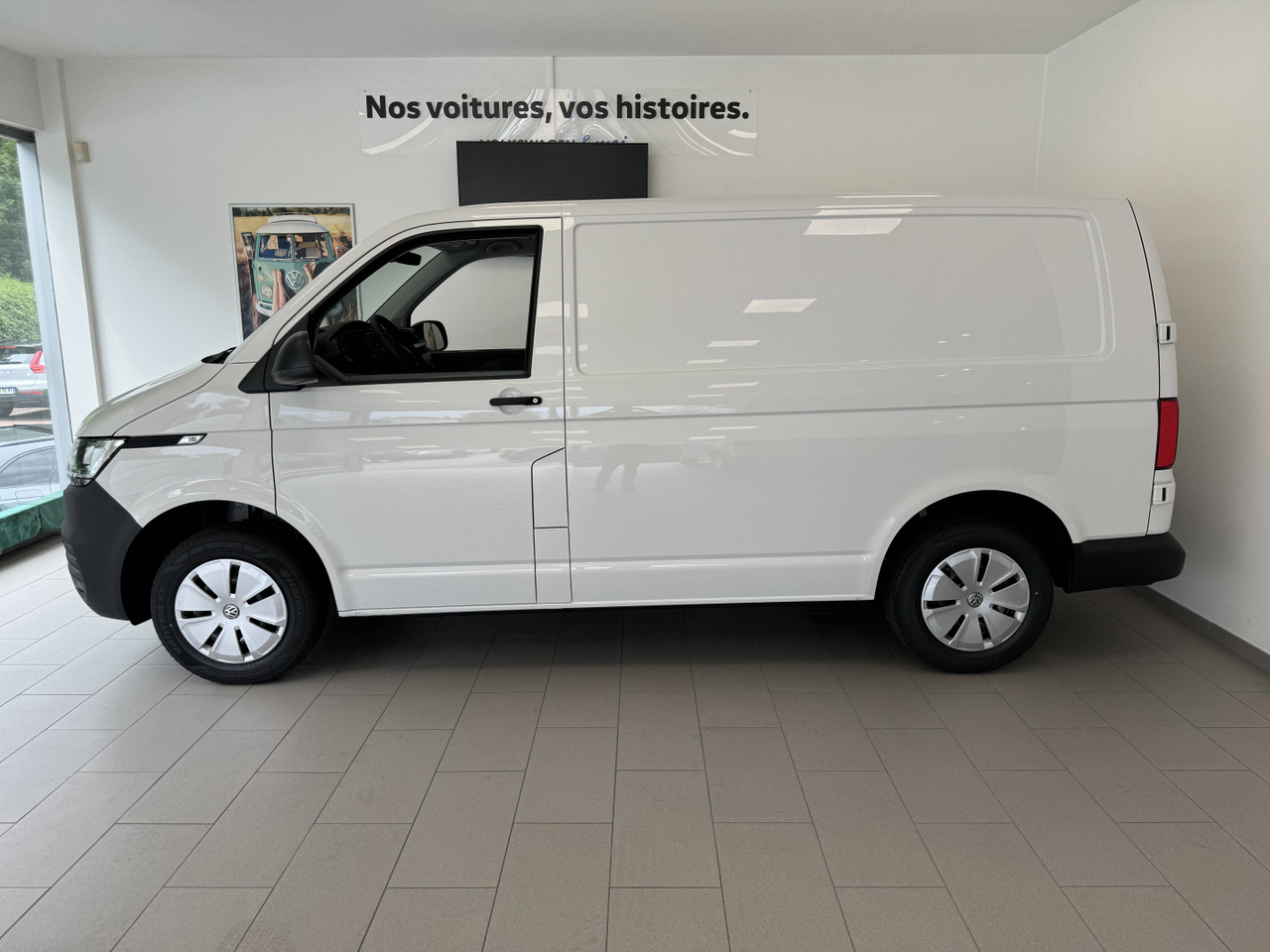 Volkswagen Utilitaires TRANSPORTER 6.1 VAN L1H1 2.0 TDI 110 BVM5 — photo 2