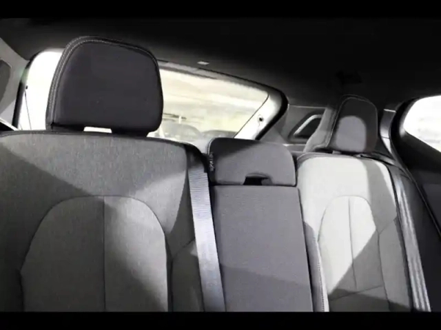 Volvo Xc40 t4 recharge 129 + 82ch plus dct 7 — photo 31