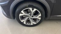 Renault Captur 1.6 E-Tech hybride rechargeable 160ch RS Line — photo 17