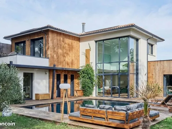 Terrain 610 m² Merignac