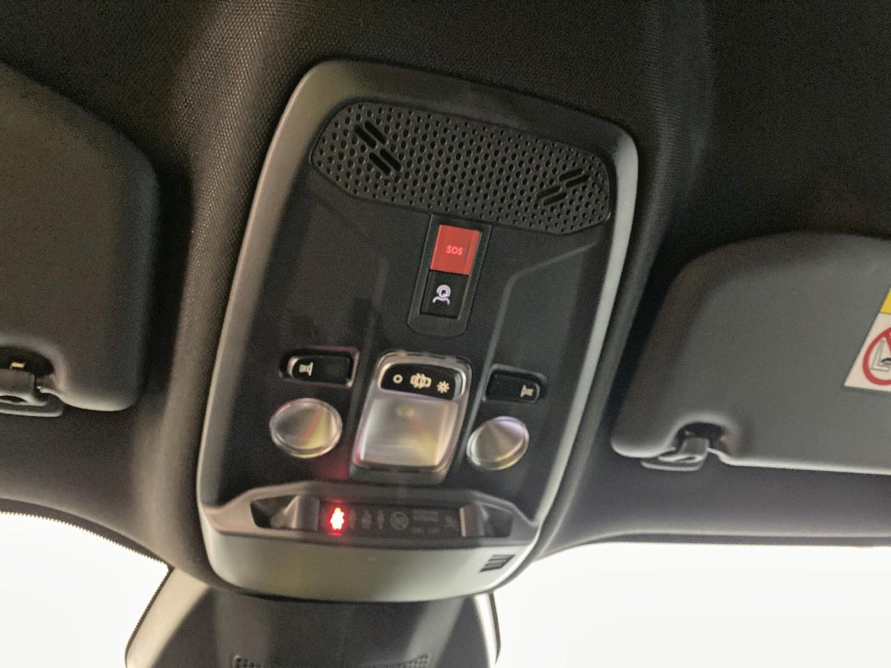 Peugeot 2008 hybrid 145 ch e-dcs6 allure — photo 19
