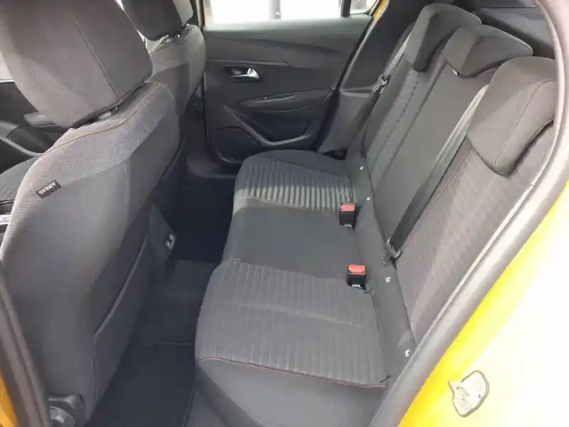 Peugeot 208 puretech 100 s&amp;s eat8 — photo 10