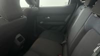 Dacia Duster 1.6 hybrid 140ch Expression — photo 13