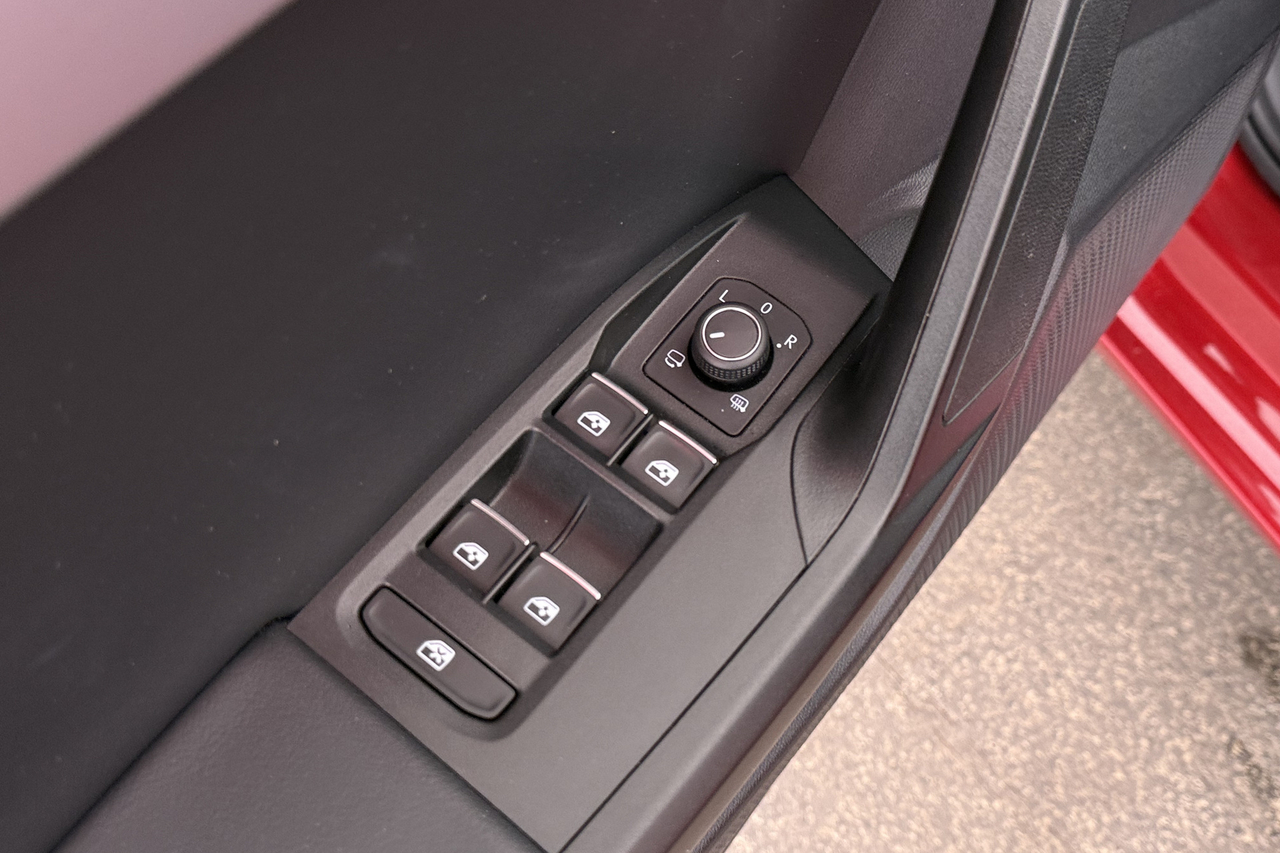 Seat Leon — photo 21