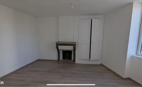 Location maison de village
