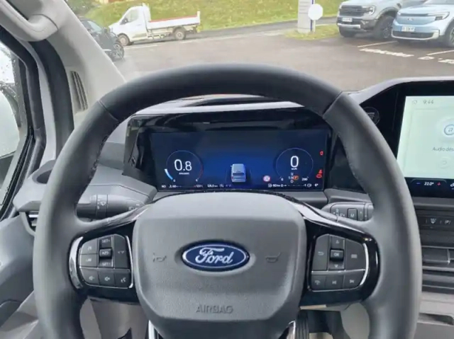 Ford Custom fg 280 l1h1 2.0 ecoblue 136ch limited bva8 — photo 7