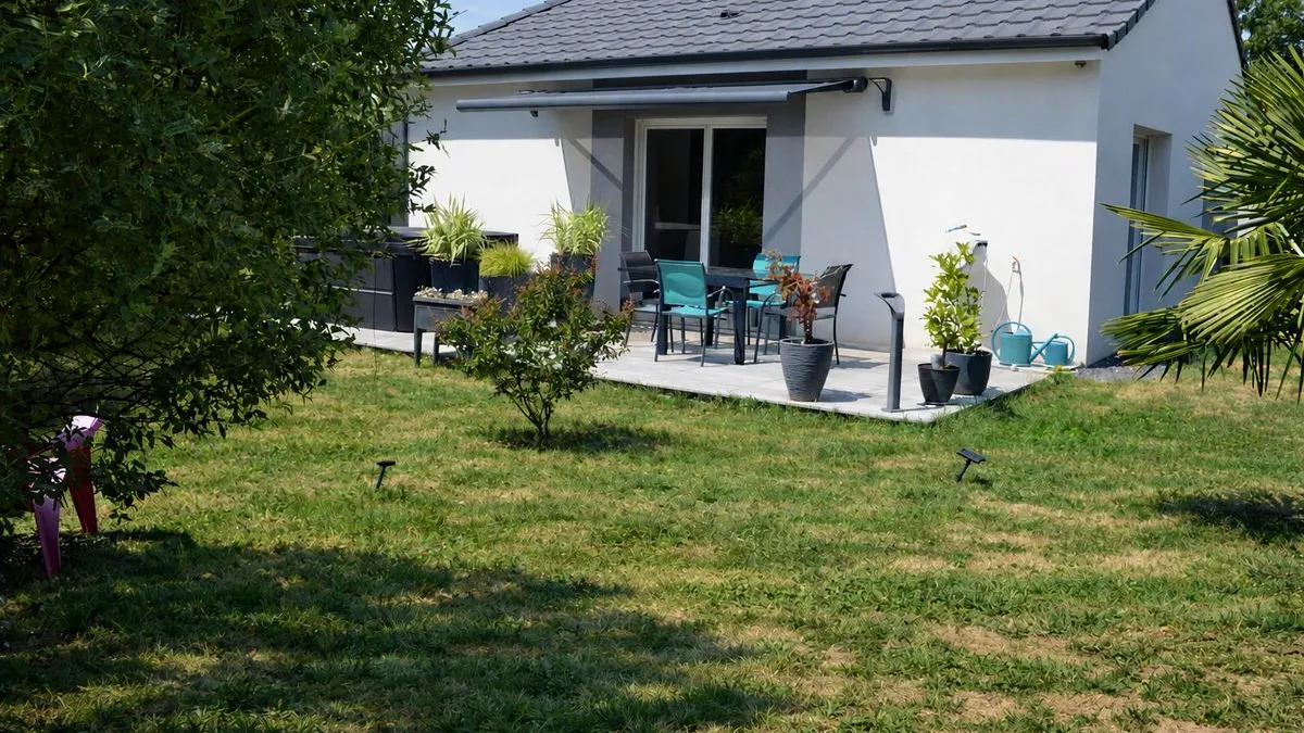 Photo 3