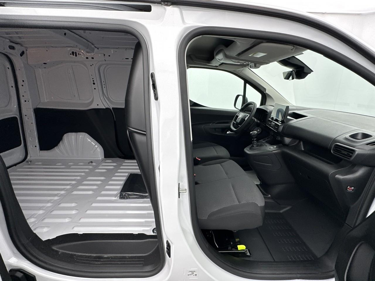 Citroën Berlingo van m diesel 100 ch manuelle — photo 11