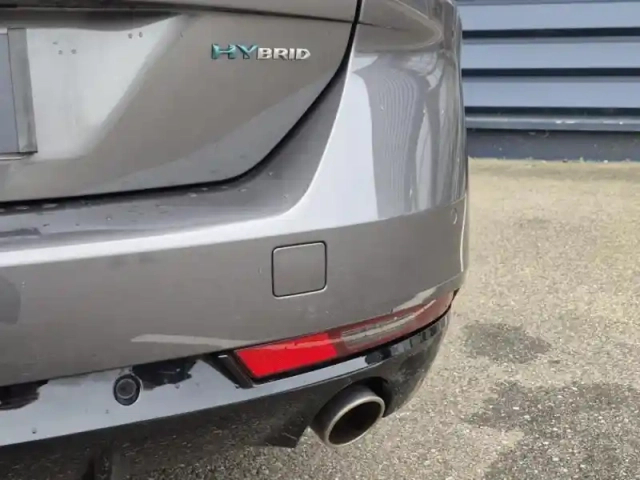 Peugeot 508 sw hybrid 225ch allure business e-eat8 10cv — photo 6