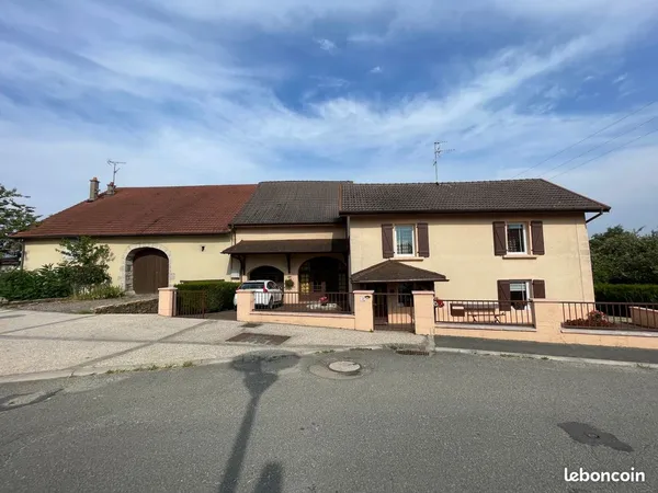 Maison 5 pièces 142 m²