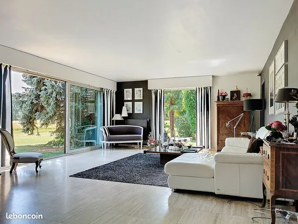 Maison 9 pièces 172 m²