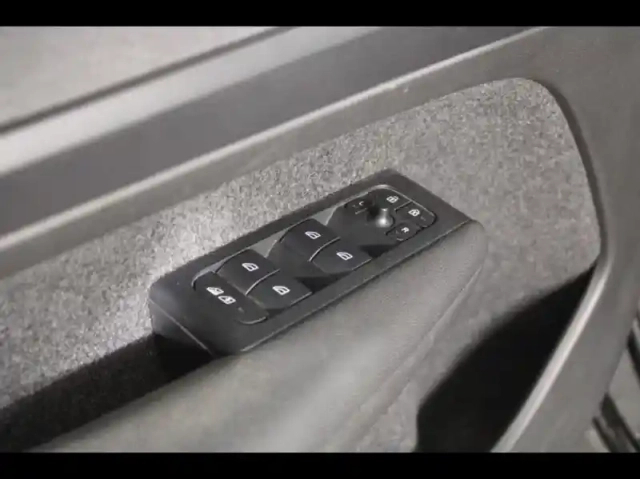 Volvo C40 recharge 231ch start — photo 21