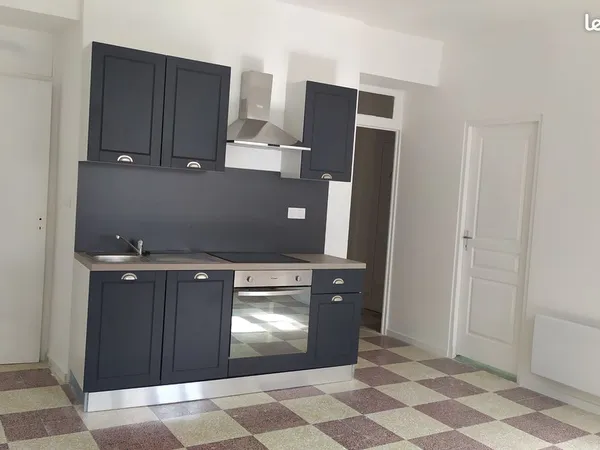 Loue T3 très lumineux meublé ou non