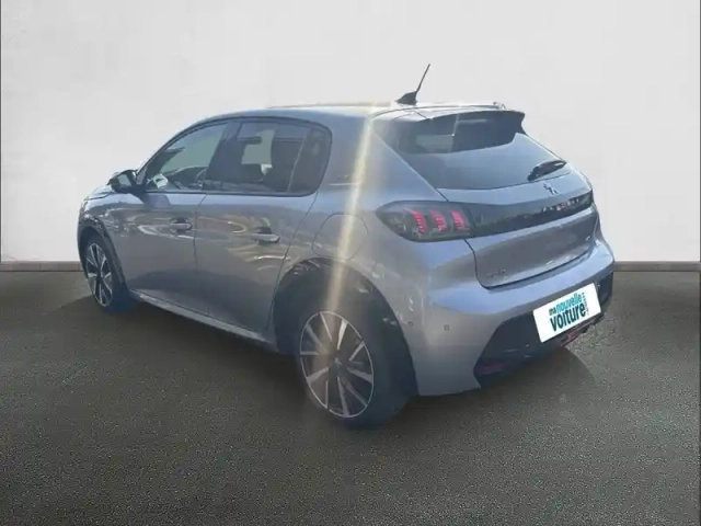 Peugeot 208 puretech 100 s&amp;s bvm6 — photo 7