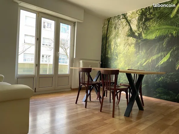 Chambre meublée 9 m² en colocation - Strasbourg Neudorf
