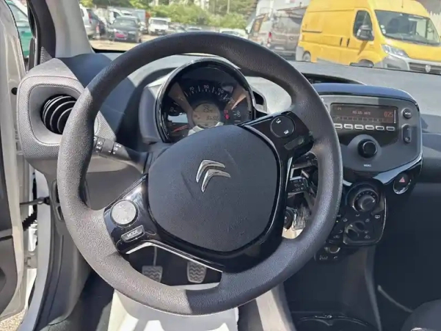 Citroën C1 vti 72 s&amp;s — photo 15