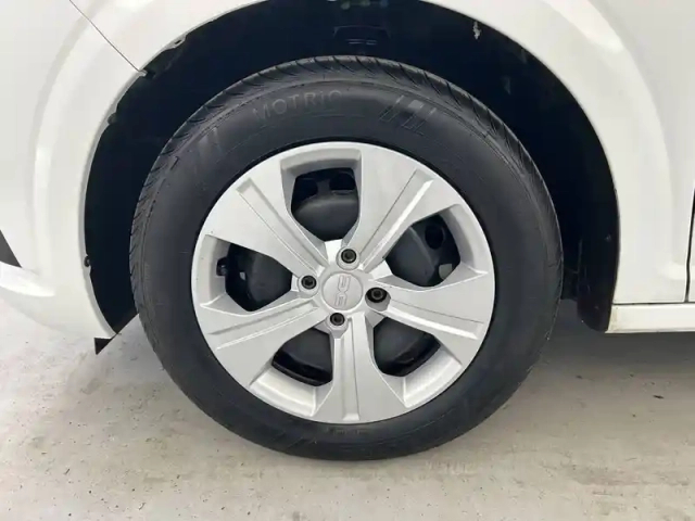 Dacia Sandero eco-g 100 — photo 43