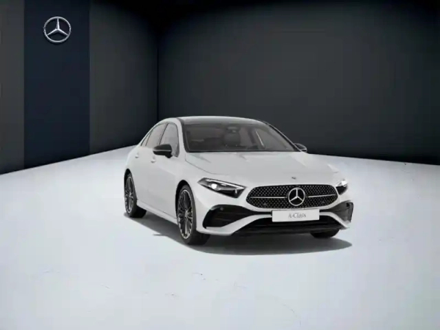 Mercedes Classe A 200 d berline amg line — photo 11