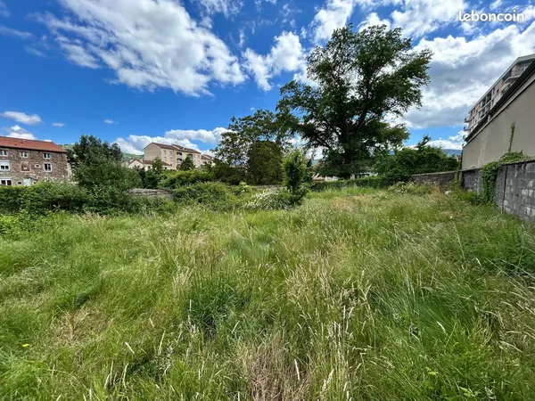 Terrain 225 m² ST CHAMOND