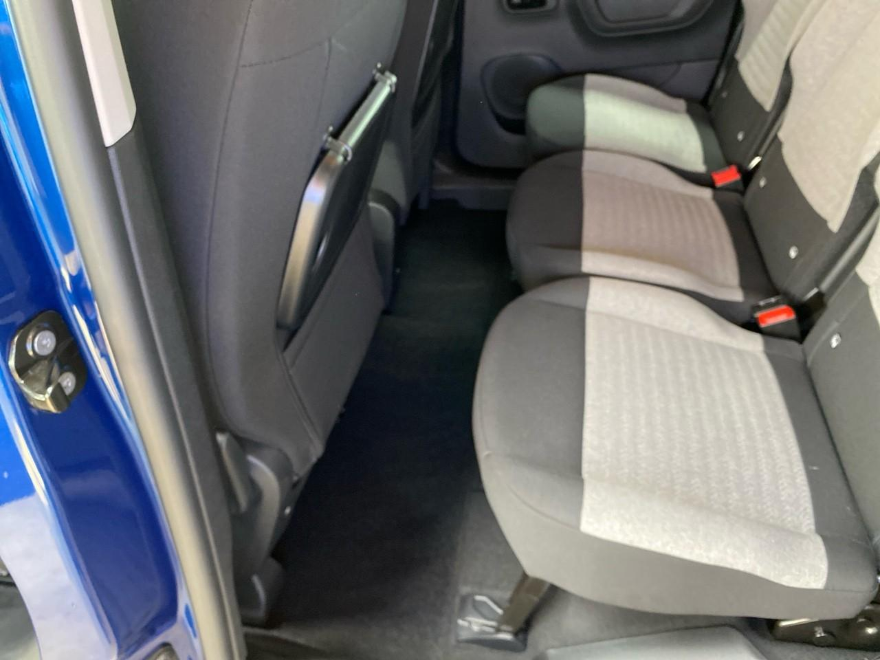 Citroën Berlingo m moteur electrique 136ch (100 kw) shine automatiq — photo 10