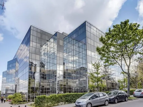 Bureau et espace de travail Location Nanterre 14086€