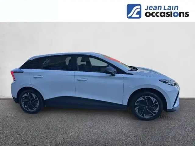 Mg Mg4 electric 51kwh - 125 kw 2wd — photo 4