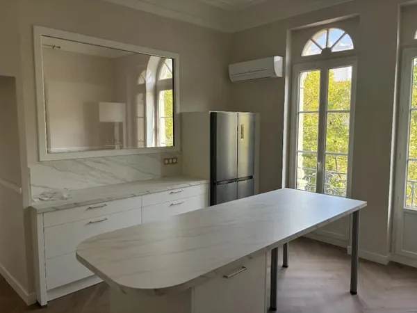 Appartement 2 pièces 61 m²