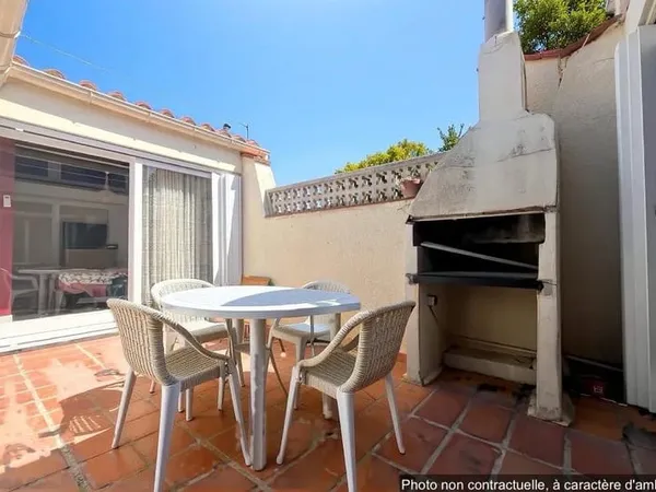 Belle opportunité ! 150 mètres de la plage maison avec patio