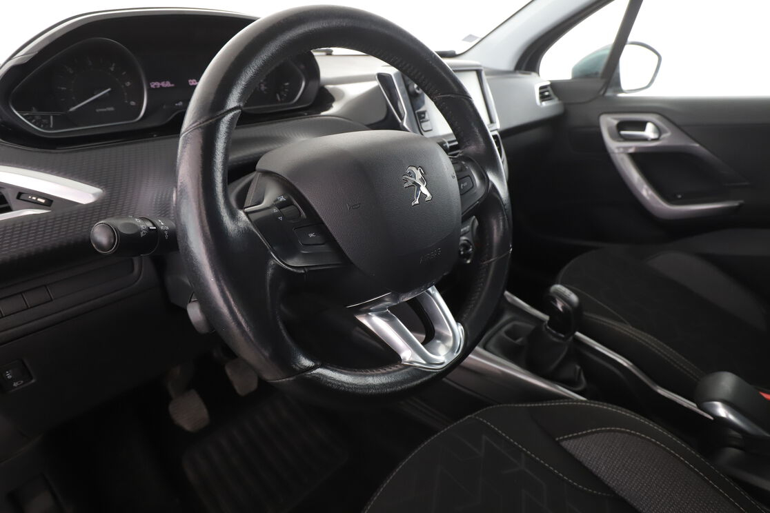 Peugeot 2008 1.6 Blue-HDi Active Business — photo 10