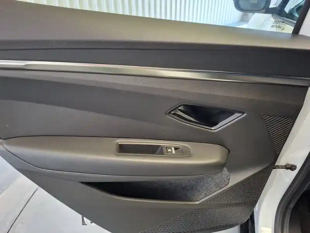 Renault Megane e-tech ev60 220 ch optimum charge — photo 20