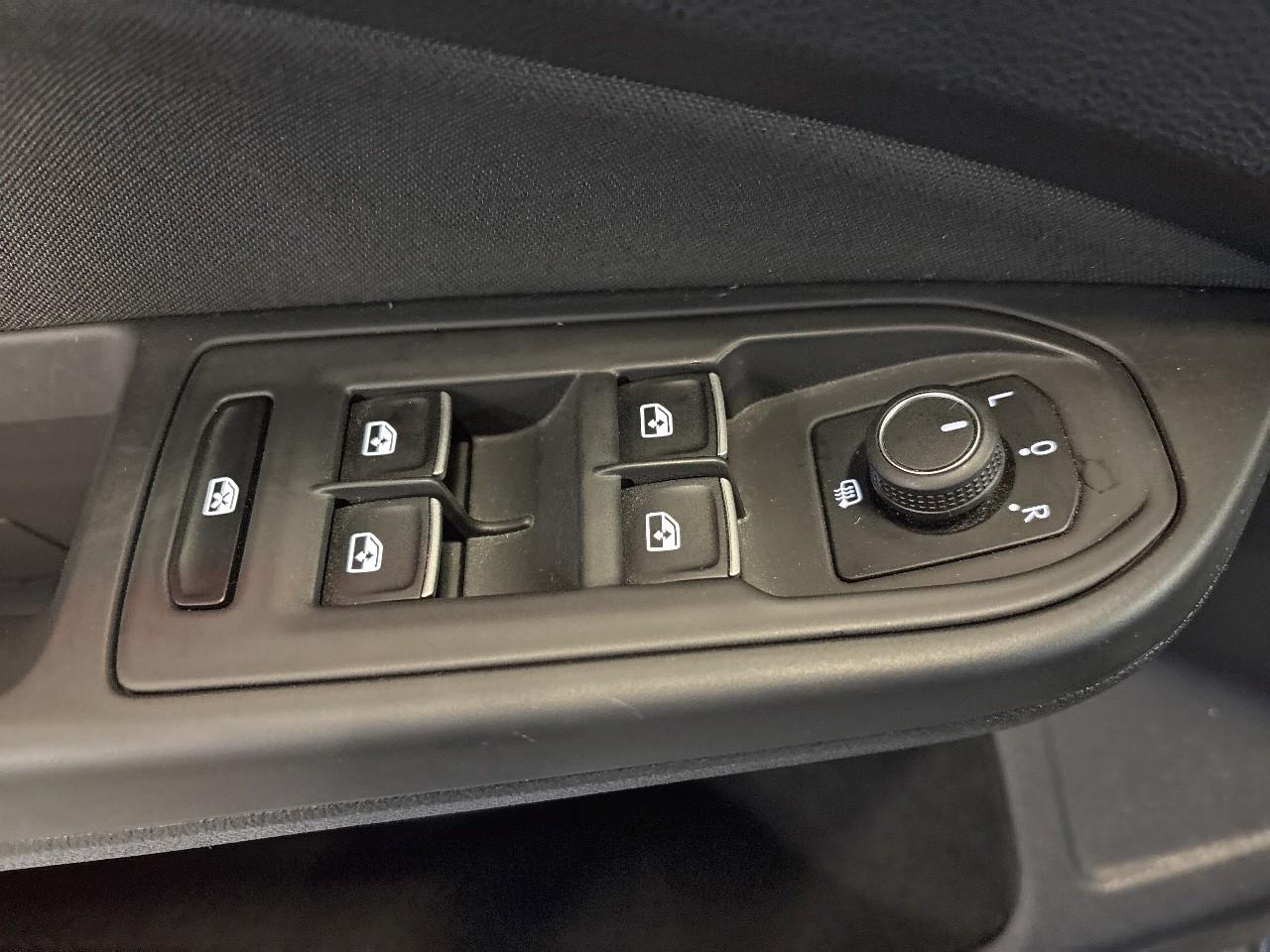 Jeep Compass 1.4 i multiair ii 140 ch bvm6 limited — photo 18