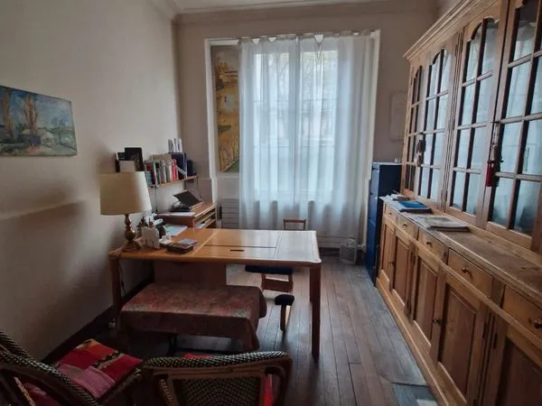 Location professionnelle paramédicale