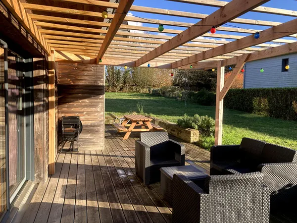 Maison ELLIANT 5 Pièces 145 m²