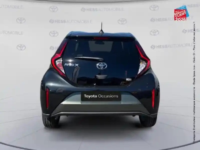 Toyota Aygo x 1.0 vvt-i 72ch design s-cvt — photo 7