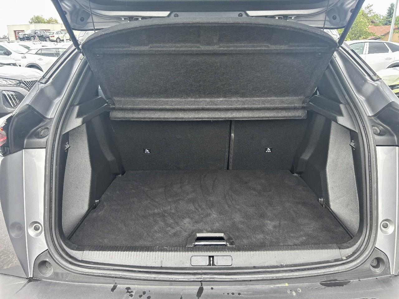 Peugeot 2008 1.2 puretech 130ch s&s allure eat8 — photo 6