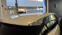 Peugeot 3008 HYBRID 225ch Allure Pack e-EAT8 — photo 22