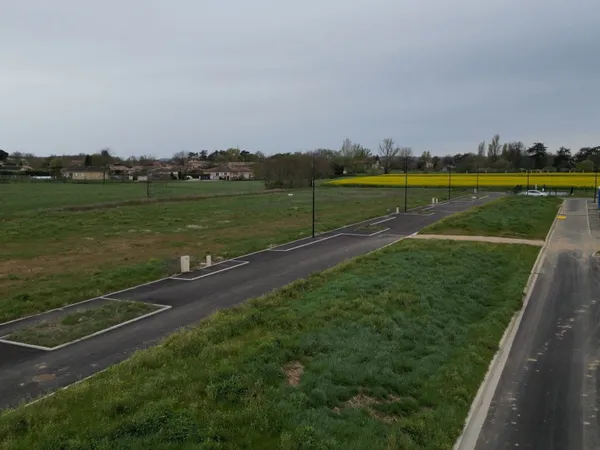 Terrain en individuel 583 m²