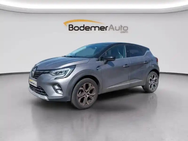 Renault Captur mild hybrid 140