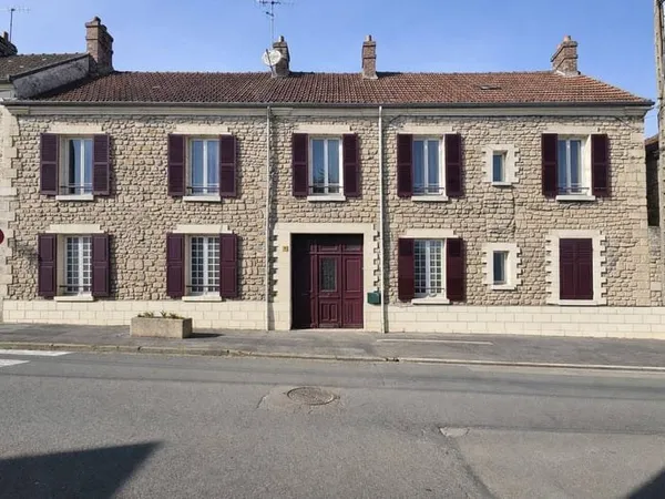 Maison 8 pièces 272 m²