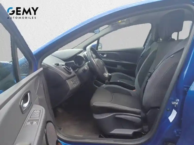 Renault Clio dci 75 energy — photo 24