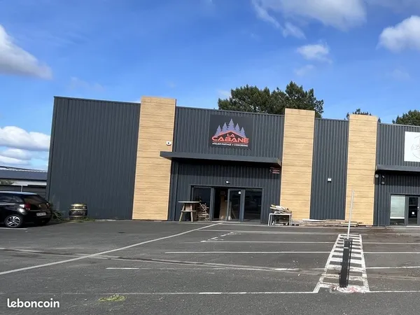 Local mixte commercial activite 380 m² gujan-mestras