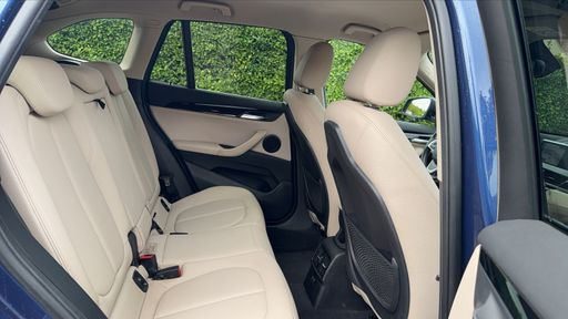 BMW X1 sDrive 16d 116 - Business Design – 2020 – 135700 km – Diesel – Boîte Manuelle — photo 10
