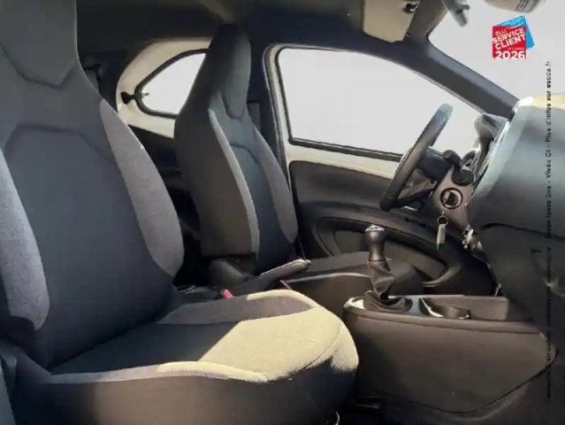 Toyota Aygo X 1.0 vvt-i 72ch dynamic my24 — photo 5