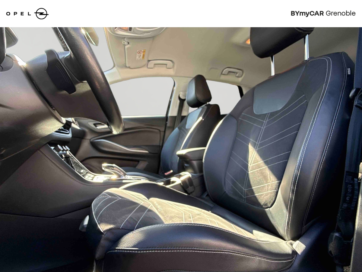 Opel Grandland Hybrid 225 ch BVA8 — photo 11