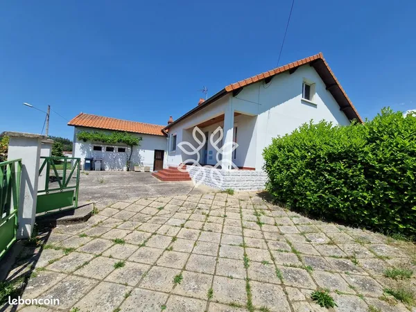 Maison 8 pièces 99 m²