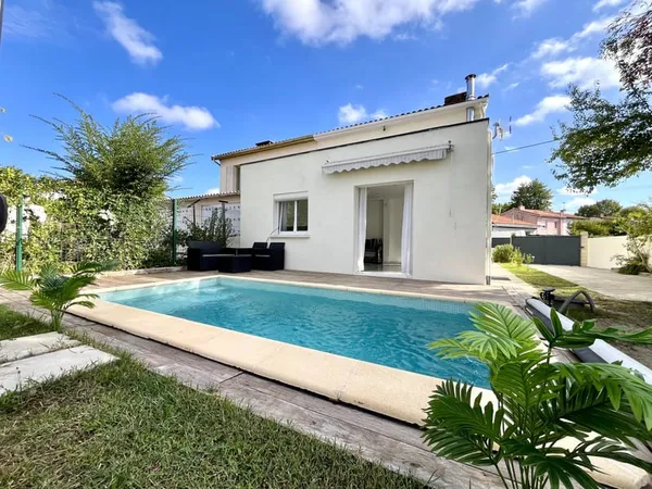 Maison 4 pièces + studio